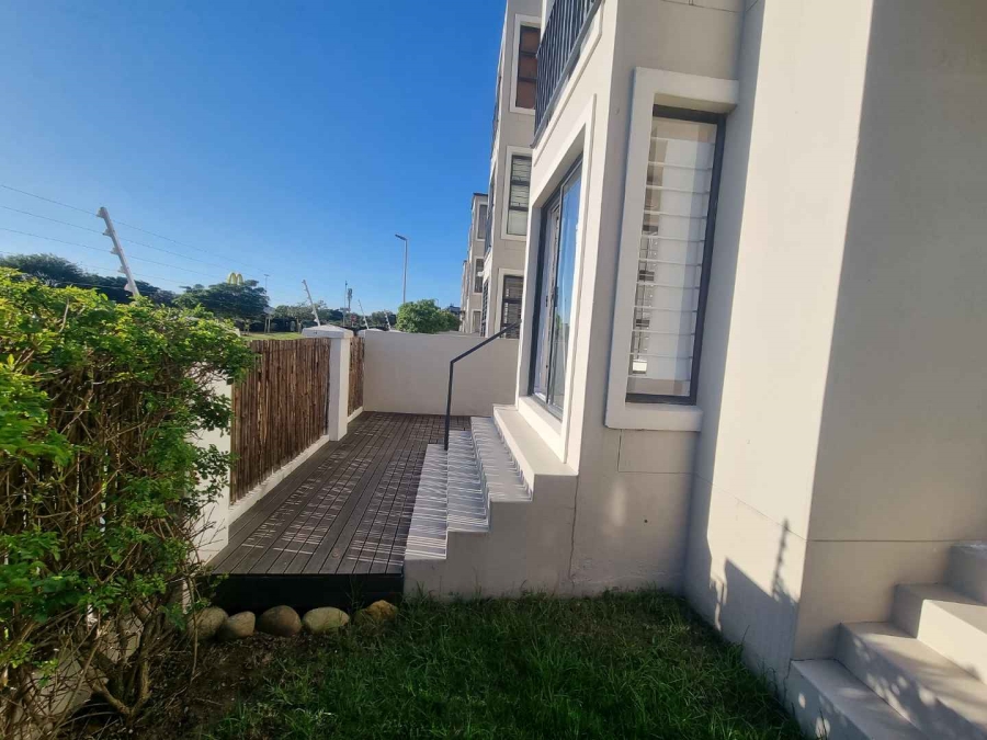 To Let 2 Bedroom Property for Rent in Burgundy Estate Western Cape